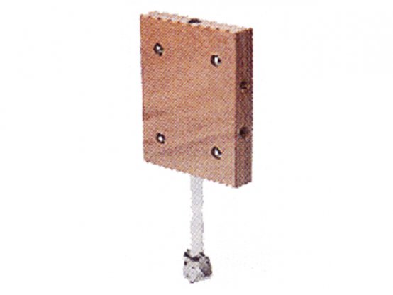 Support pour moteur hors-bord sur rambarde